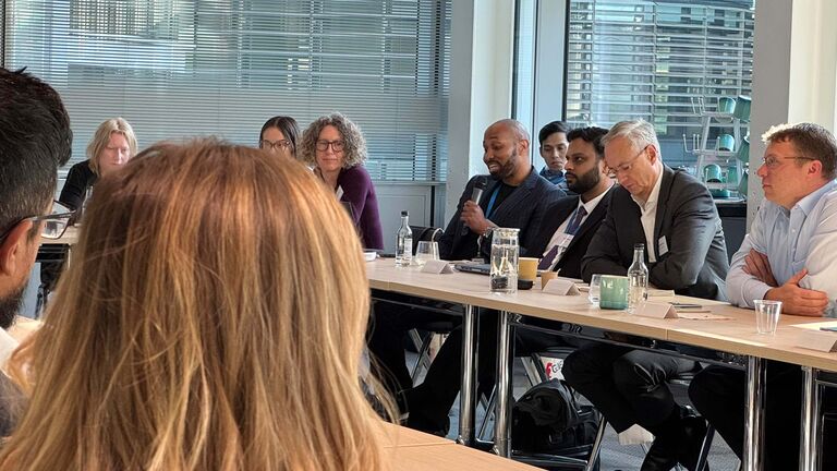 Genesis Hosts Industry Roundtable on Making Energy & Energy Transition Projects Bankable in the UK_4